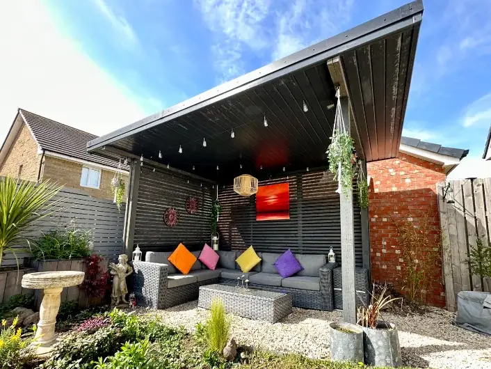 Timber Pergola with Drainage, Troon