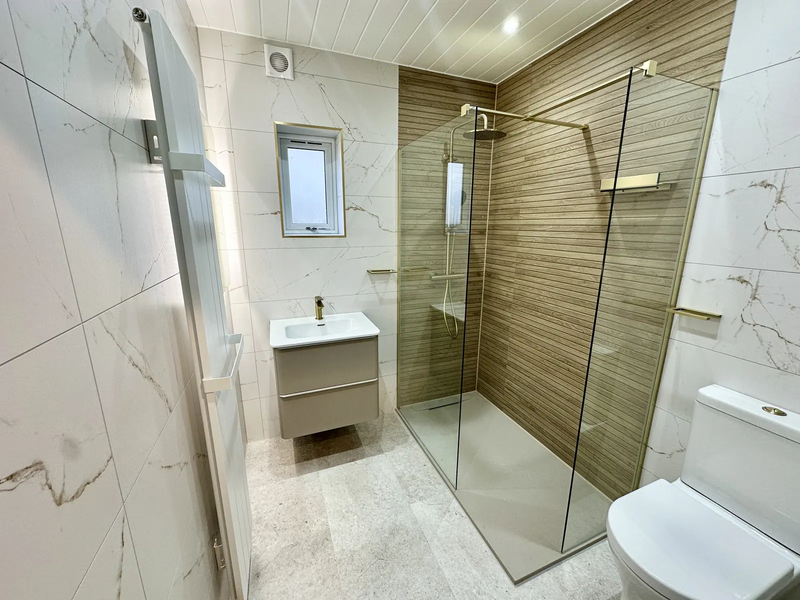 Bathroom Supply and Fit, photo 1